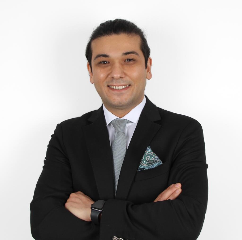 https://burakolgun.com.tr/wp-content/uploads/2021/11/WhatsApp-Image-2021-11-30-at-14.26.53-1-1024x1016.jpeg